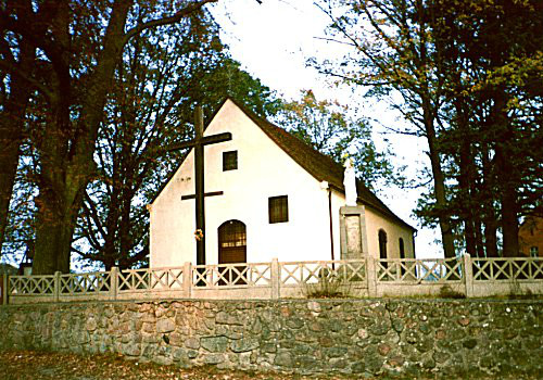 Kościół z 1734 r. w Krosinie, 2000 r.